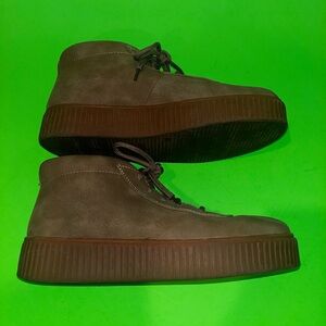 Suede tan platform Sneakers size 8